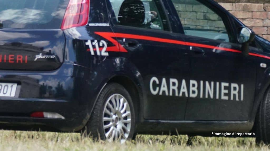 volante dei carabinieri