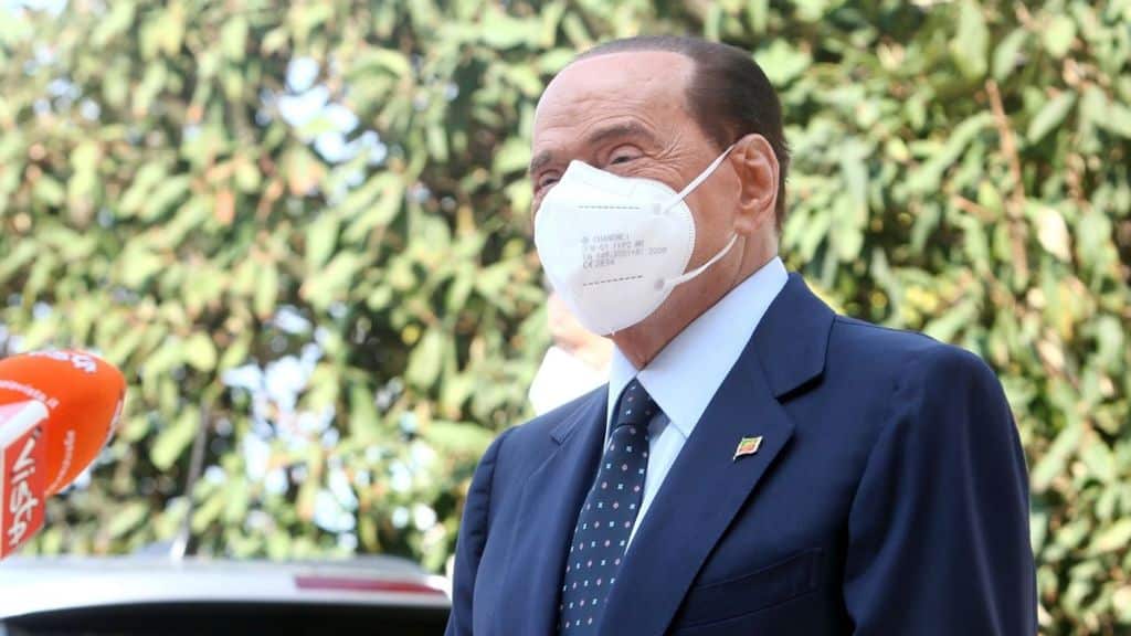 berlusconi dimesso dal San Raffaele