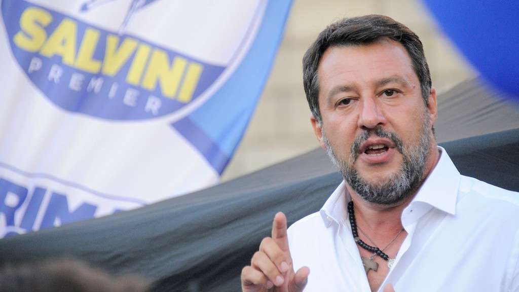 salvini primo piano