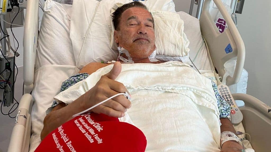 Arnold Schwarzenegger rassicura i fan dopo l’operazione al cuore