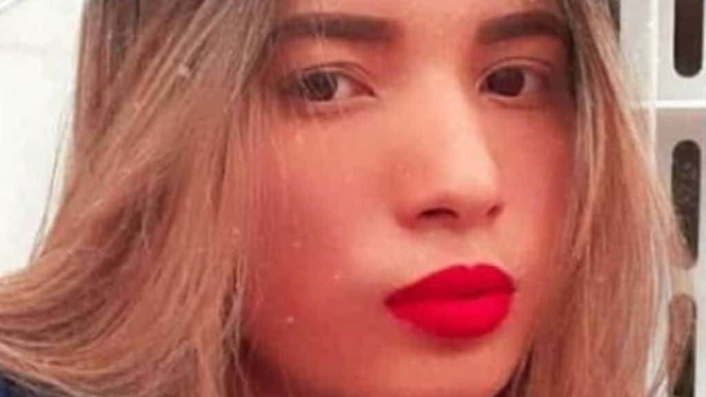 Elane de Oliveira Rodrigues, impiegata 21enne muore schiacciata dagli scaffali al supermercato in Brasile