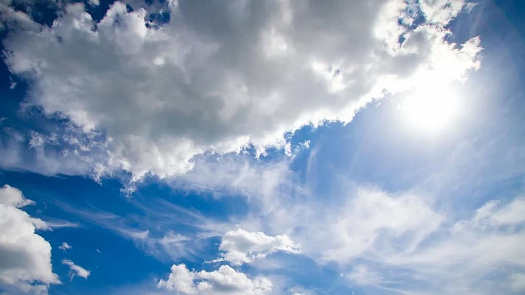 nuvole e sole
