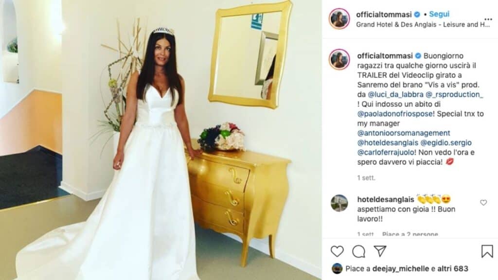 Sara Tommasi in abito da sposa