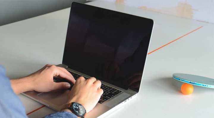 computer laptop smart working
