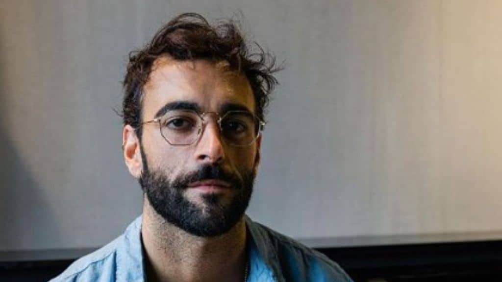 Il cantante Marco Mengoni