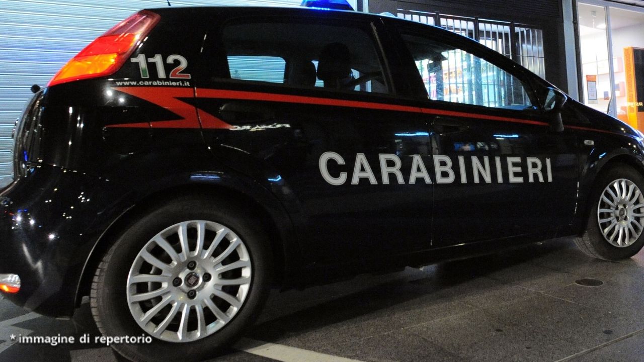 auto dei carabinieri