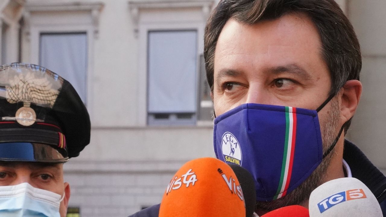 matteo salvini al punto stampa