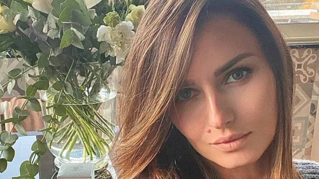 Lutto per Annabella Prisco, ex corteggiatrice di Uomini e Donne Lutto per Annabella Prisco, ex corteggiatrice di Uomini e Donne