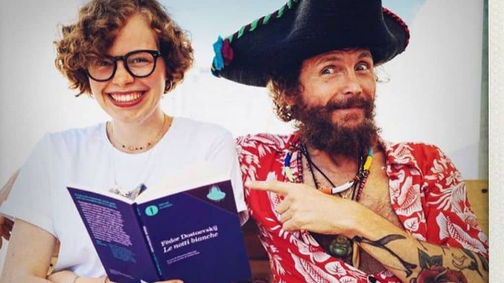 Teresa Cherubini insieme al padre Jovanotti