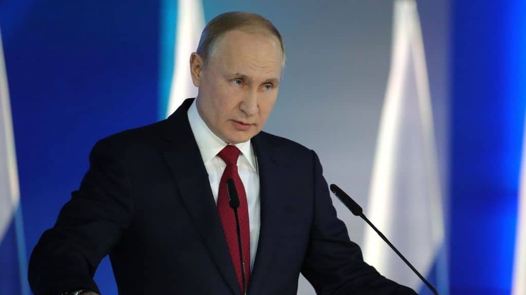 Il Presidente Russo Vladimir Putin durante una conferenza