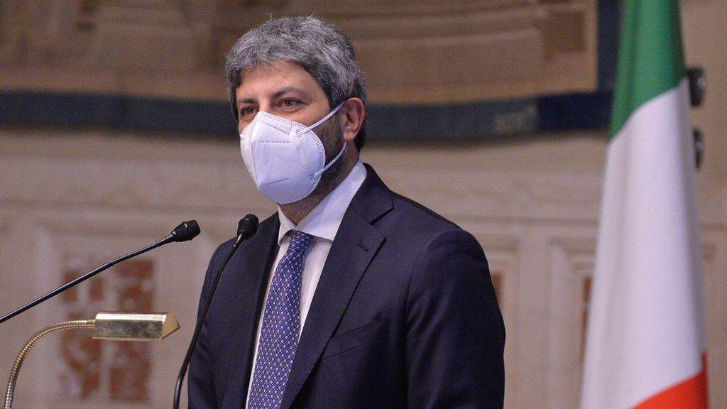 roberto fico alle consultazioni