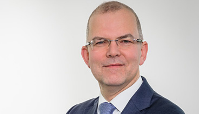 Hans-Jörg-Naumer Director, Global Capital Markets & Thematic Research di Allianz Global Investors
