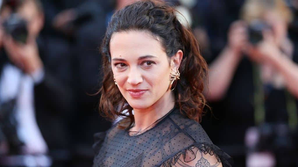 Asia Argento sarà all'Isola dei Famosi 2021 ma non come concorrente