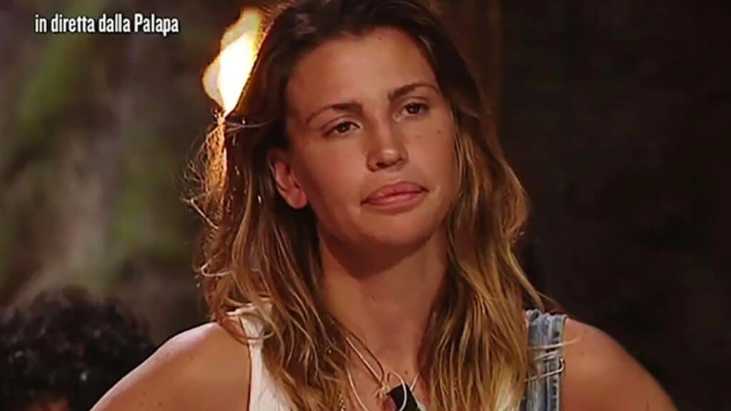 claudia galanti all'isola dei famosi