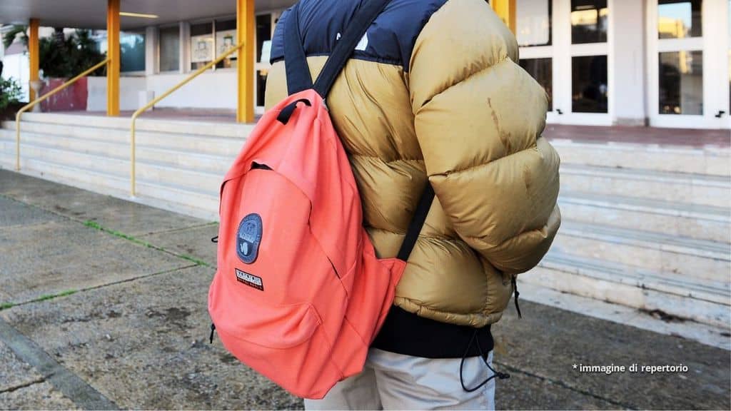 Studente 17enne si suicida, indagato il professore
