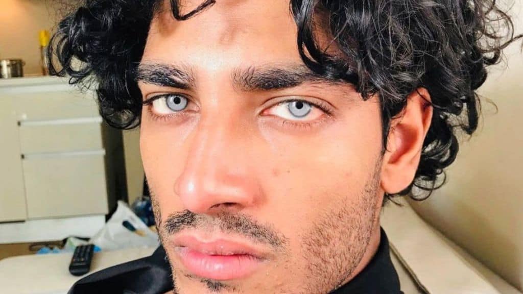 selfie di akash kumar