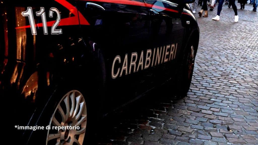 sparatoria napoli carabinieri
