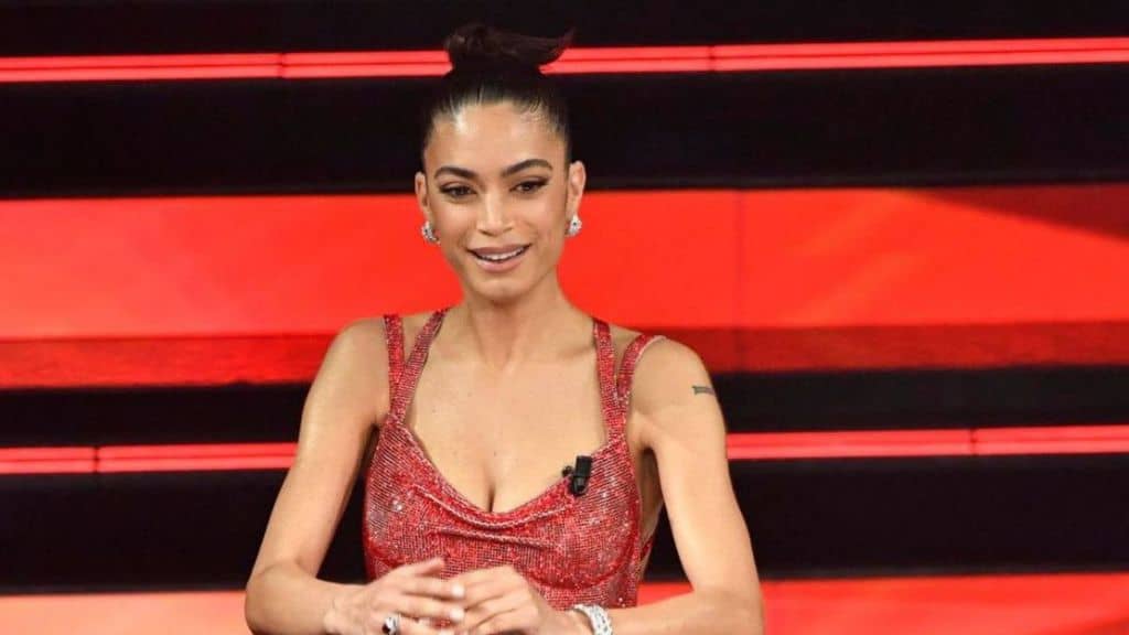elodie perso orecchino bulgari