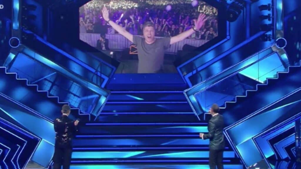 Festival di Sanremo: Amadeus e Fiorello ricordano dj Claudio Coccoluto, morto a 59 anni Festival di Sanremo: Amadeus e Fiorello ricordano dj Claudio Coccoluto, morto a 59 anni