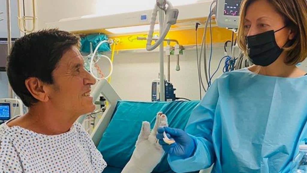 Gianni Morandi e la moglie in ospedale