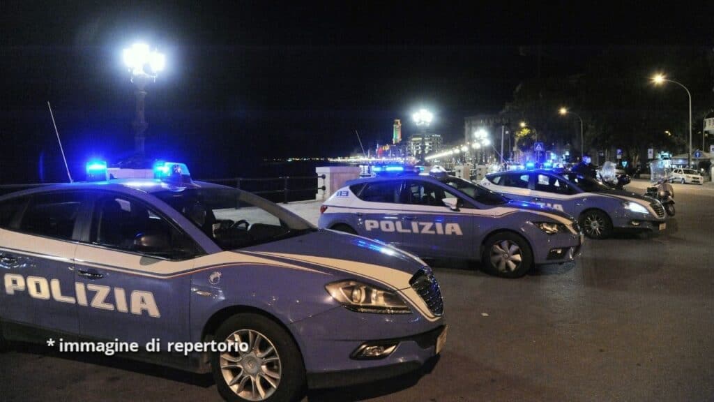 Covid, festa abusiva vicino Caserta: tra i partecipanti anche medici e professionisti Covid, festa abusiva vicino Caserta: tra i partecipanti anche medici e professionisti