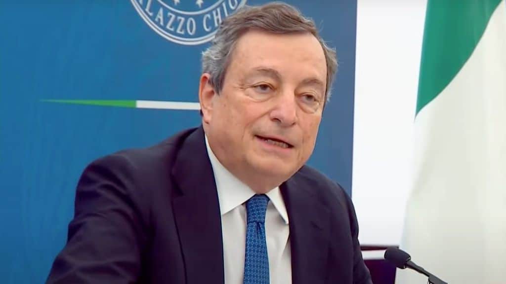 mario draghi contri i sanitari non vaccinati