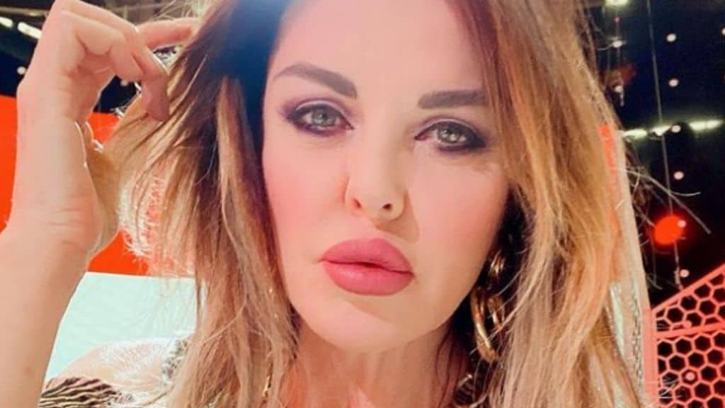 Alba Parietti &quot;fa testamento&quot; su Instagram, tutta colpa del sonnifero