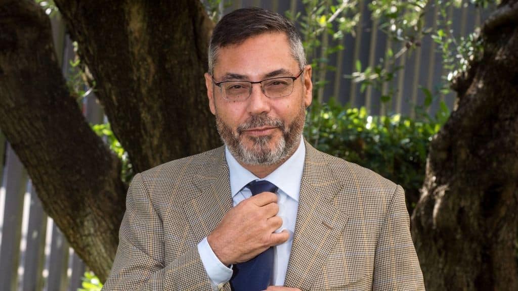 Andrea Vianello e l'ictus che gli ha tolto la parola, il racconto del giornalista: "Il gusto per la vita ritrovata"