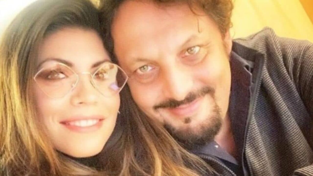 Enrico Brignano E Flora Canto Svelano Il Nome Del Figlio Lei Boccia I Nomi Proposti Dal Comico