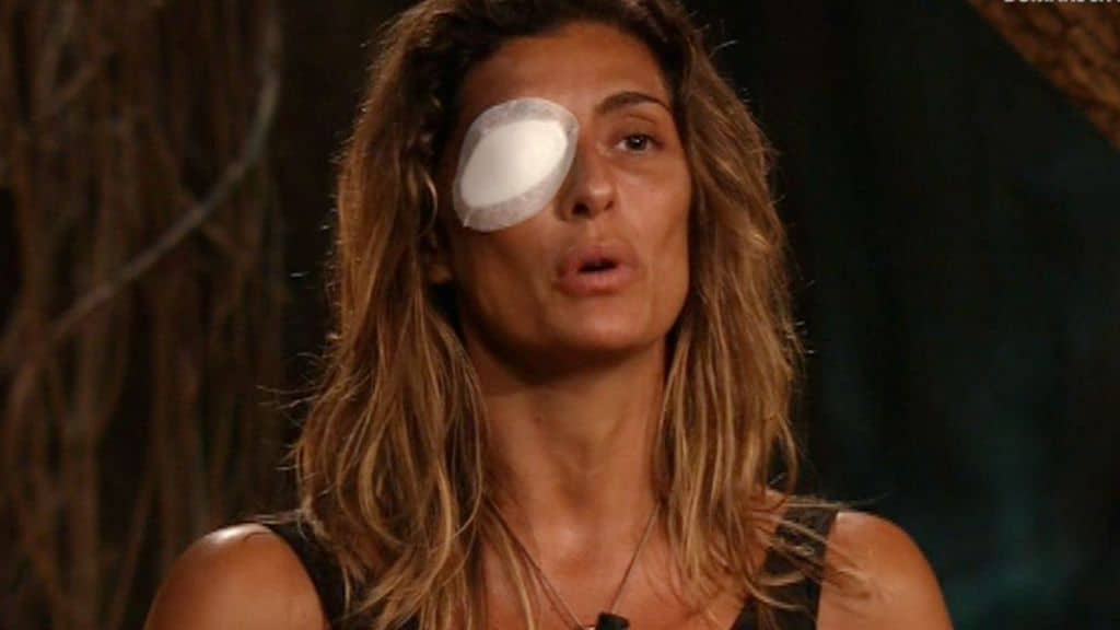 isola-dei-famosi-elisa-isoardi-ritiro