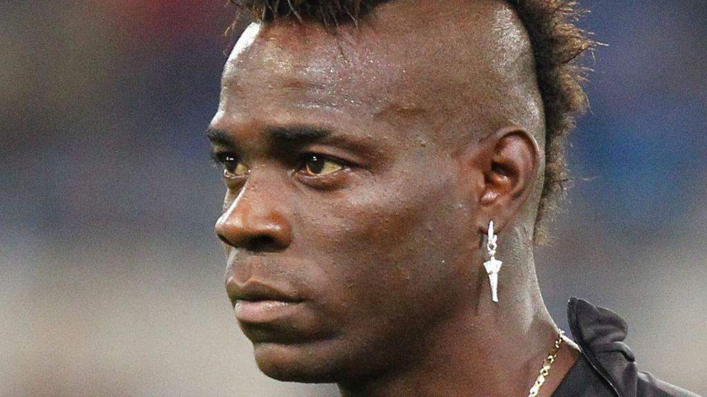 massacra fidanzata tradisce mario balotelli