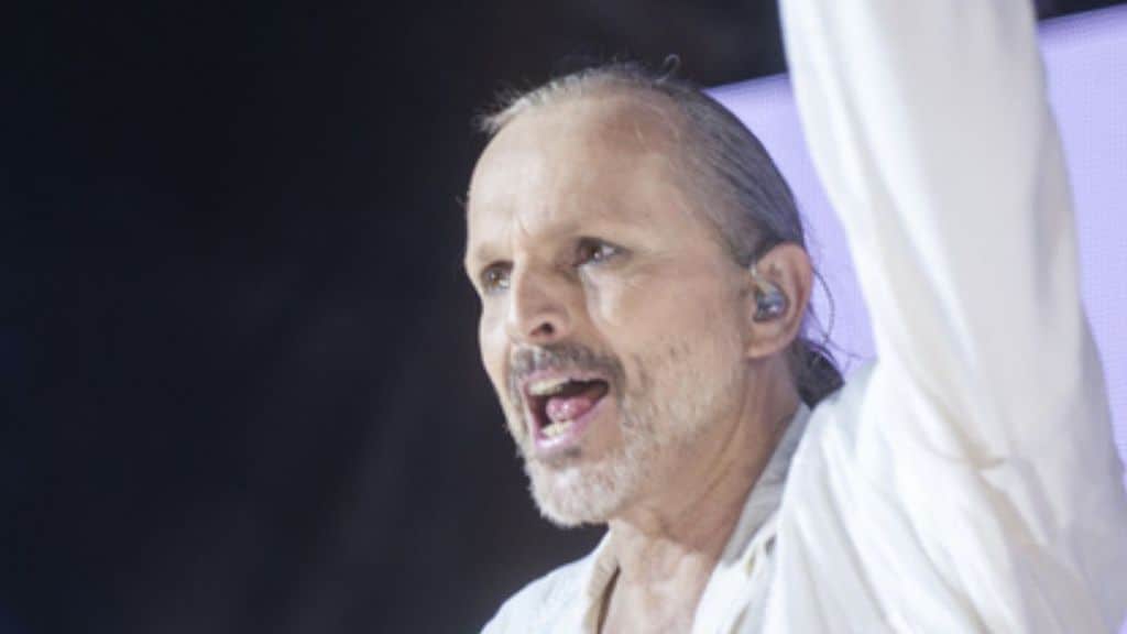 Miguel Bosé, dal negazionismo sul Covid agli eccessi del passato: "Ho consumato quasi 2 grammi di cocaina al giorno"