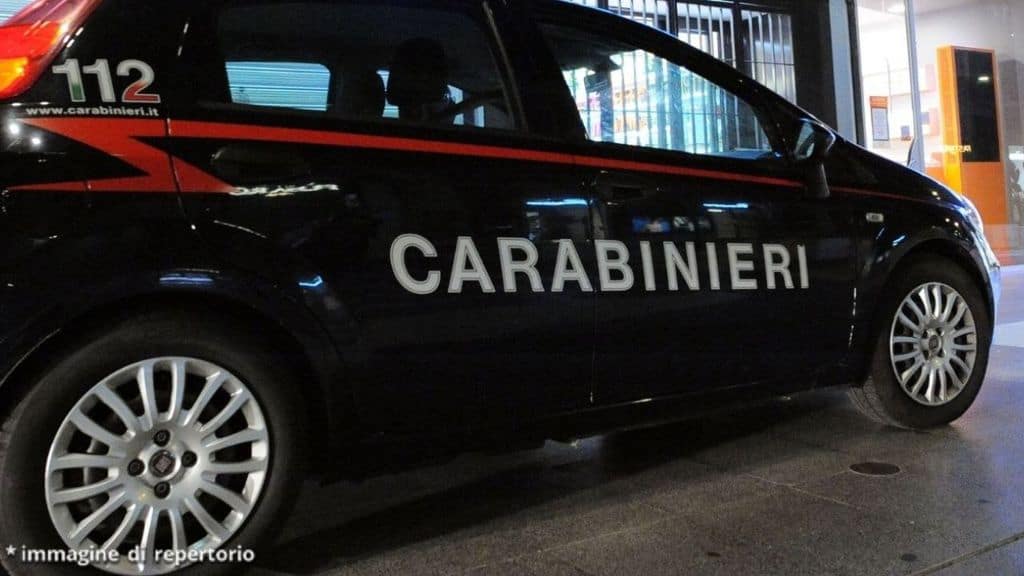 auto dei carabinieri