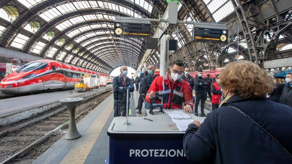 Regioni, dal 26 aprile in giallo rafforzato