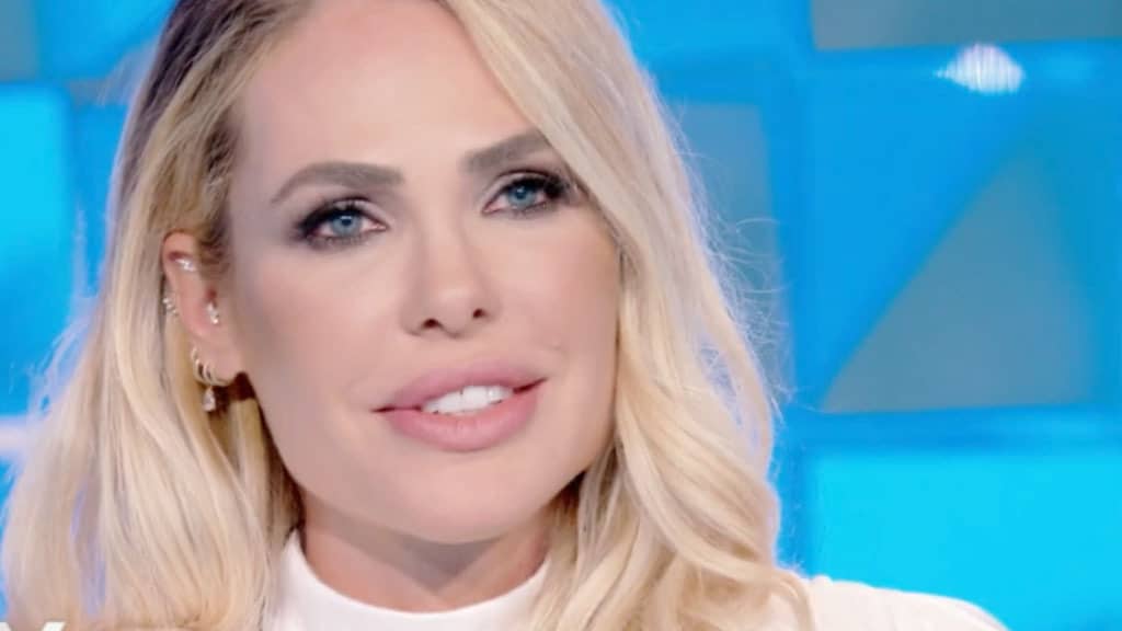 Ilary Blasi zia: la foto della nipote Jolie