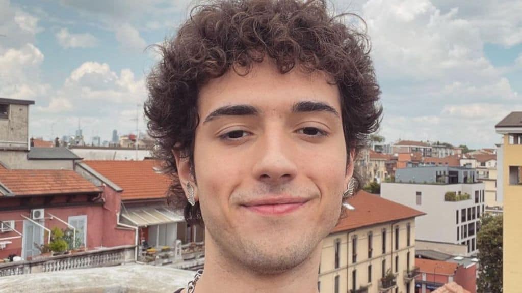 Tancredi su Instagram in primo piano