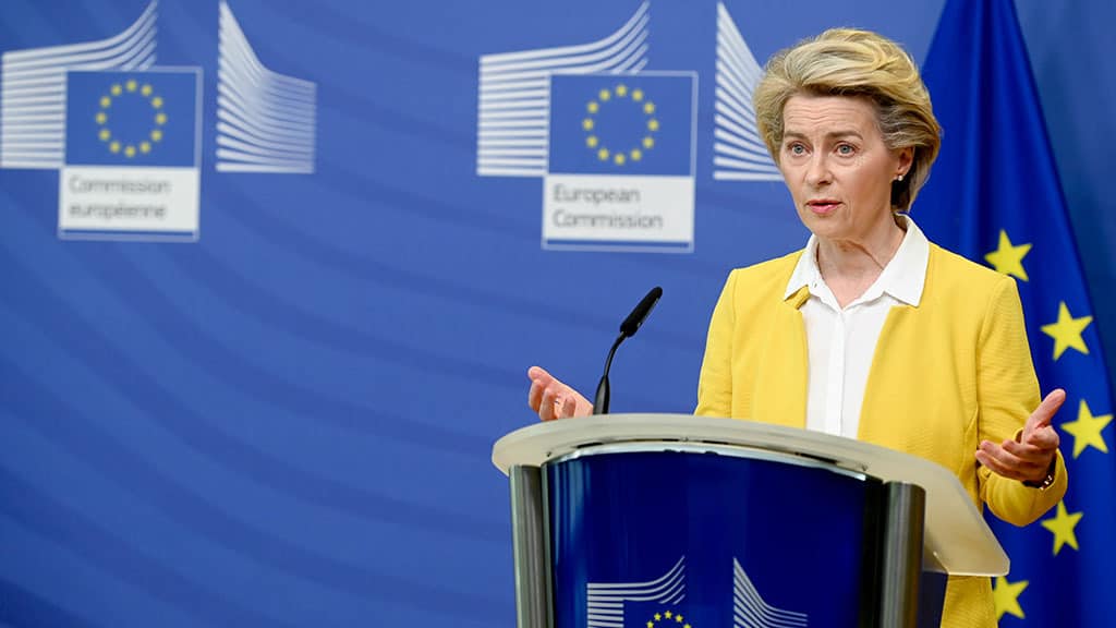 Ursula von der Leyen dà ragione all'Italia sull'intervento dell'Europa per il covid