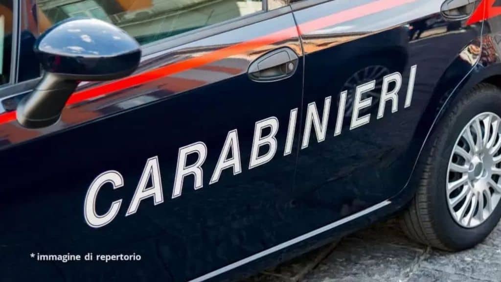 auto dei carabinieri