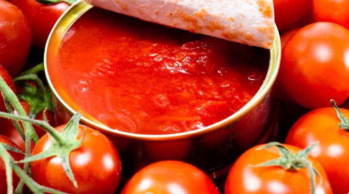 la crisi dell'acciaio minaccia la filiera del pomodoro