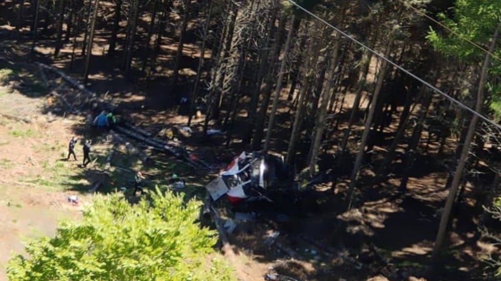 Incidente funivia MottaroneStresa, gravissimi i bambini sopravvissuti
