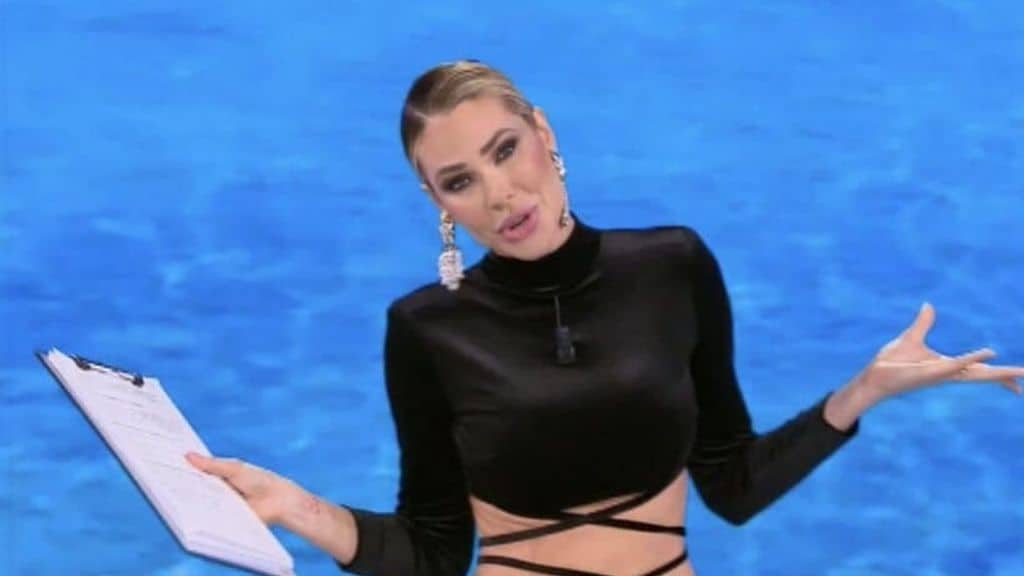 Isola dei Famosi 2021 e naufraghi troppo magri, il nutrizionista ammonisce: "Programma diseducativo"