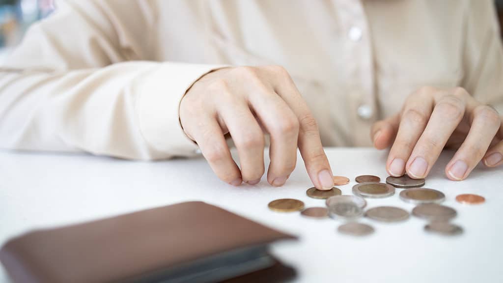 Istat: 11 milioni di italiani in difficoltà con bollette e affitti