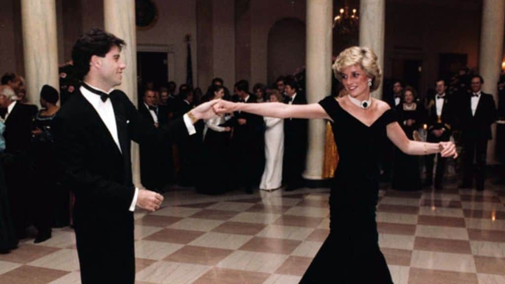 john travolta balla con lady diana