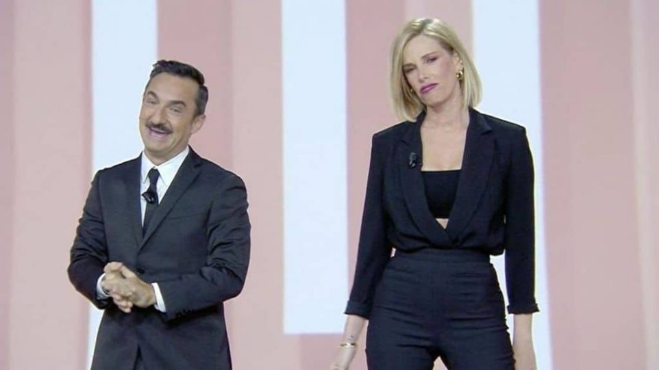 Programmi Tv Domani Sera Sulle 18 Maggiori Emittenti