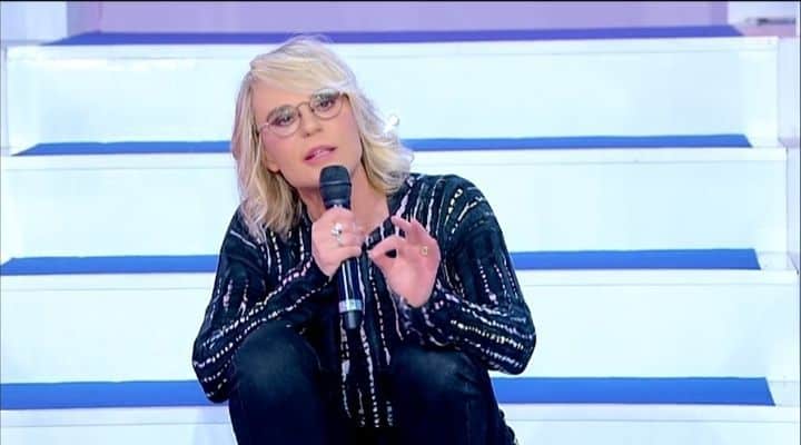 maria de filippi infuriata