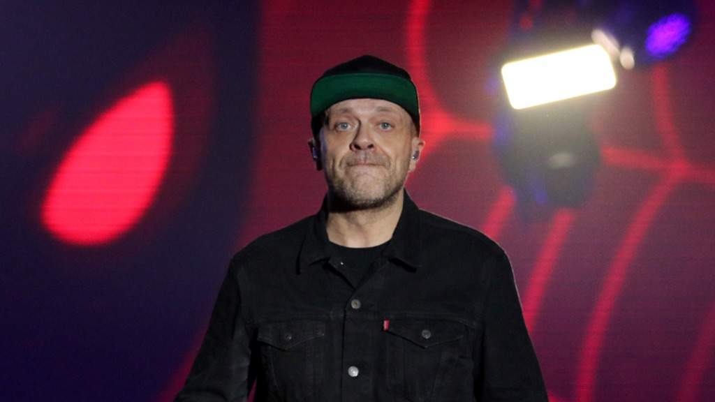 max pezzali
