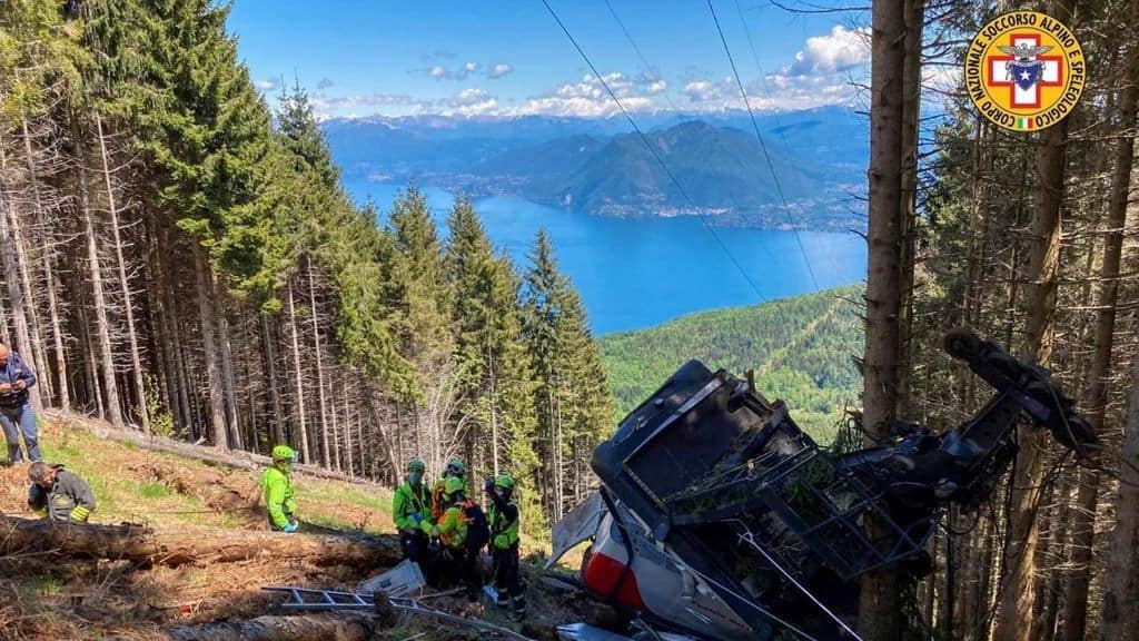 incidente funivia stresa