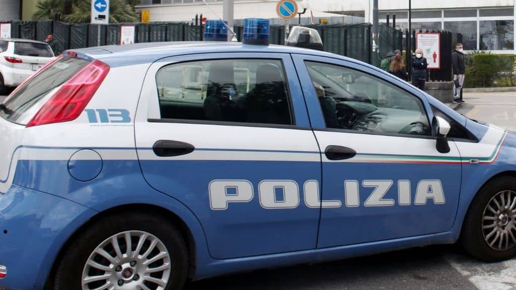 volante della polizia