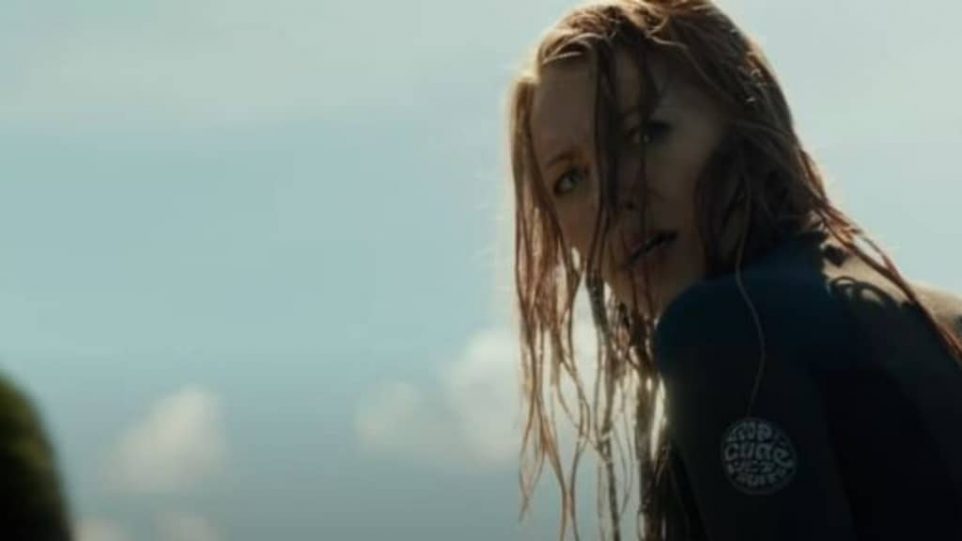 Paradise beach Dentro l'incubo trama e curiosità del film con Blake Lively in onda giovedì 10 Paradise beach Dentro l'incubo trama e curiosità del film con Blake Lively in onda giovedì 10