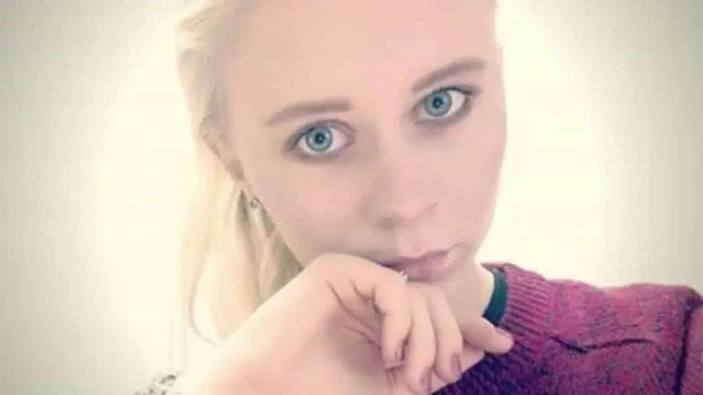 anastasiya, simulazione a processo per i soldi nello zaino